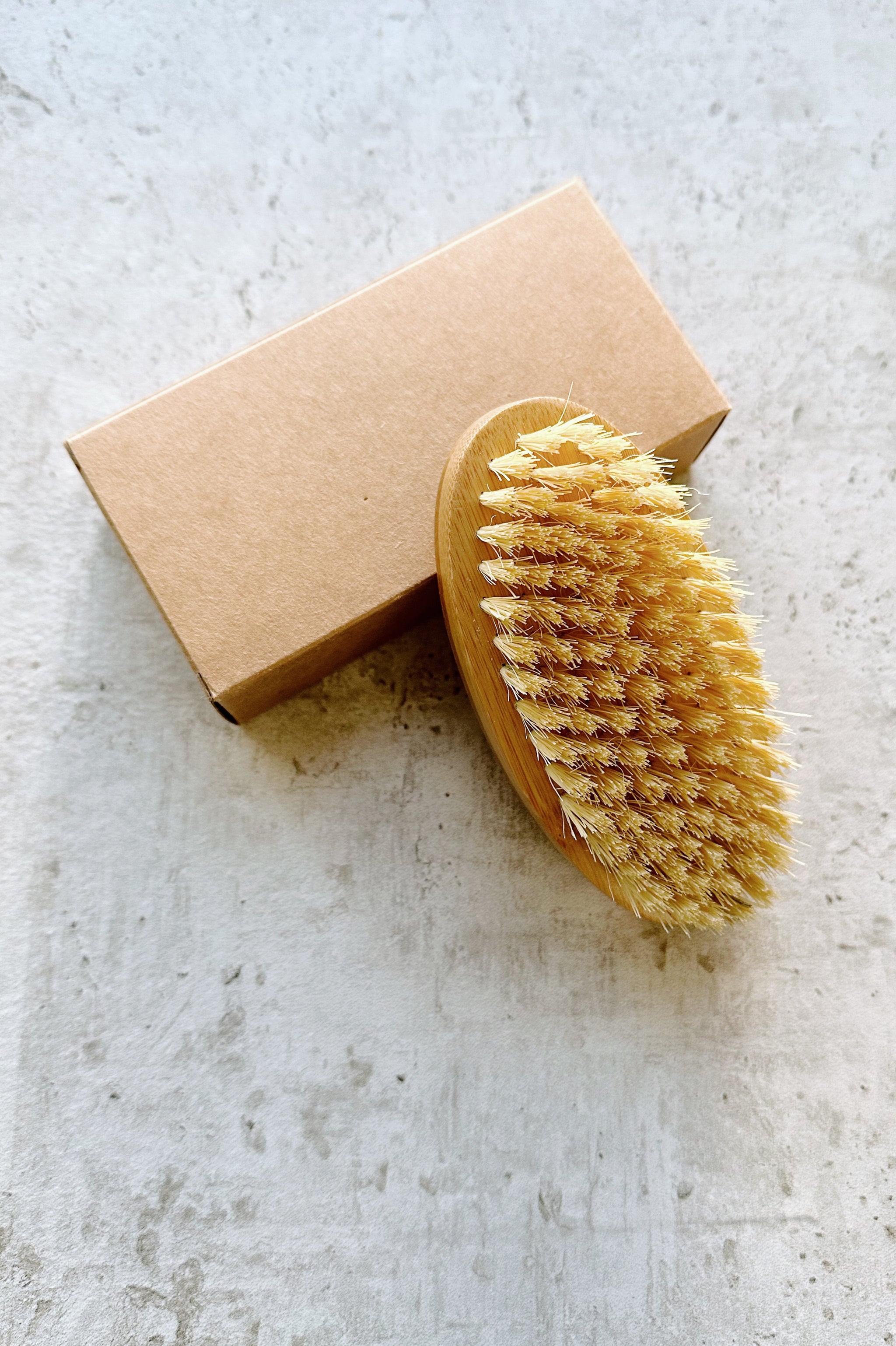 Sisal Beard Brush