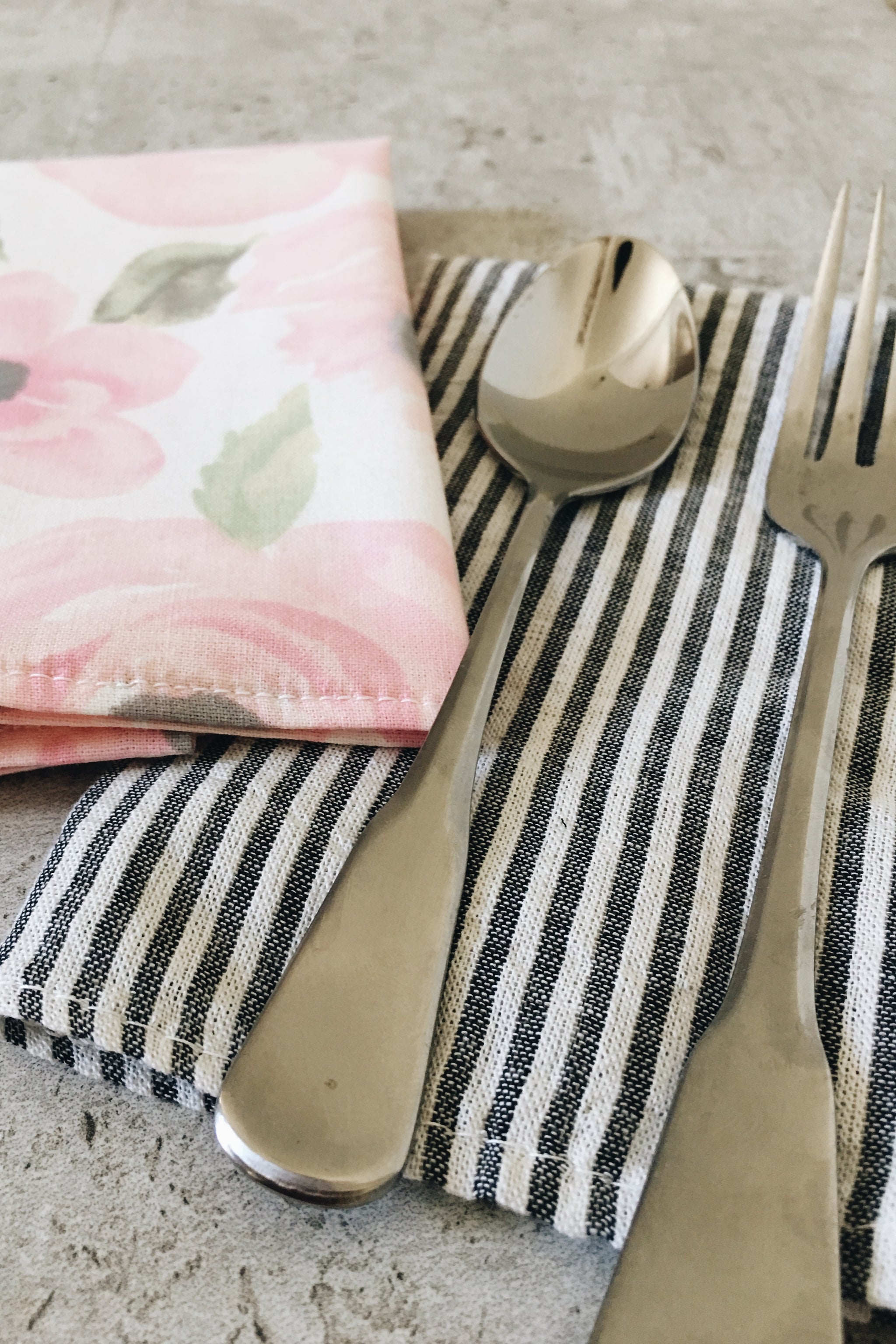 Cotton Cloth Napkins (Floral + Stripes 4 pack) - Salt + Sirena